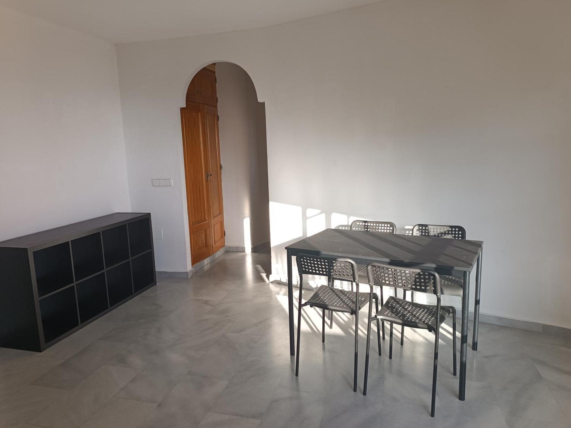 Lovely Penthouse In Front Of The Beach With Free Parking مالقة المظهر الخارجي الصورة
